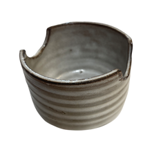 Load image into Gallery viewer, Handmade Pottery Soap Dish