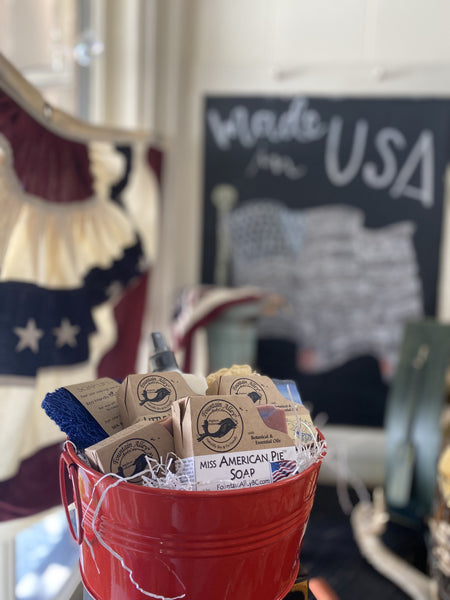 Independence Day Soap- Our Founding Fathers would have Loved to suds up with.